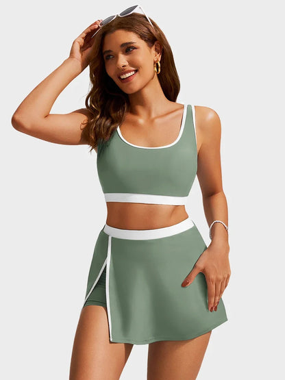 Colorblock U-Neck 2-Piece Swim Set with Slit Skirt